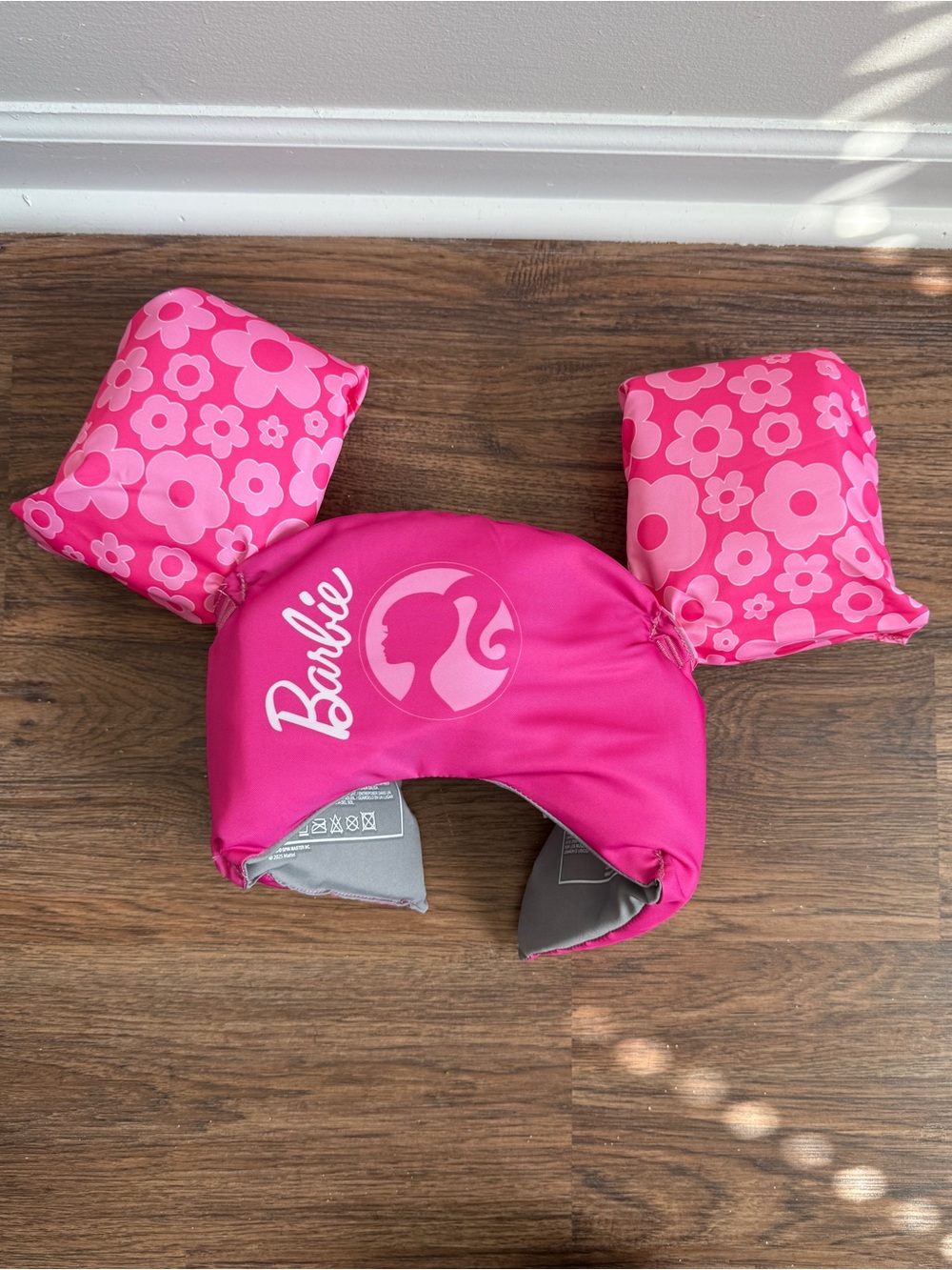 SwimWays Barbie Swim Trainer Vest with Arm Floaties for Kids 33-55 lbs NWOT
